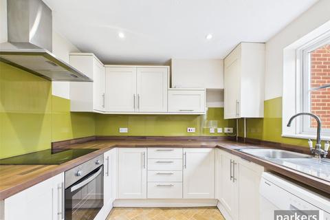 4 bedroom link detached house to rent, Faygate Way, Reading RG6