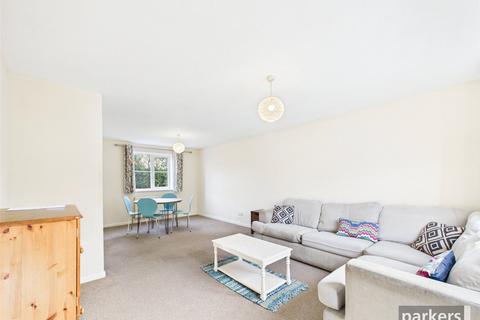 4 bedroom link detached house to rent, Faygate Way, Reading RG6