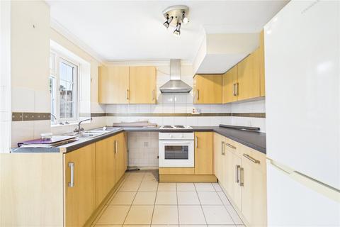 3 bedroom semi-detached house to rent, Narromine Drive, Calcot, Reading, Berkshire, RG31