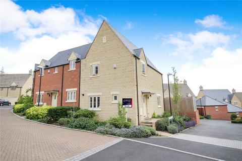 3 bedroom end of terrace house to rent, Griffiths Close, Cirencester, GL7