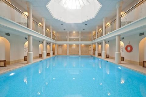 2 bedroom apartment to rent, Crown Lodge, Chelsea SW3