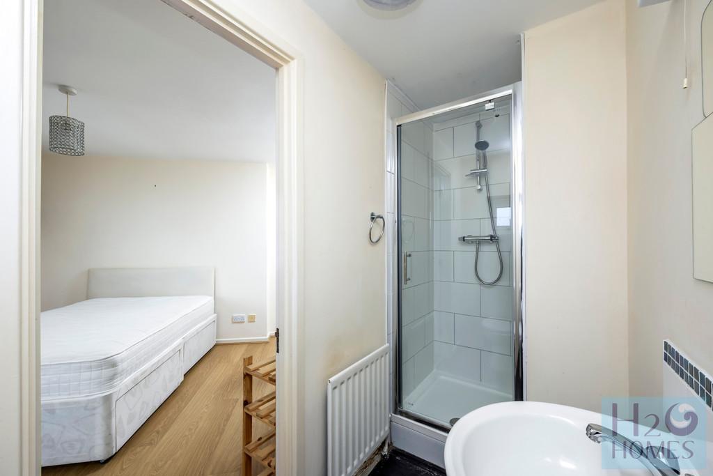 The Strand, Merton Court, Flat 46-010