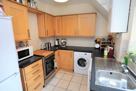 2 bedroom flat to rent, William Street, Newcastle Upon Tyne