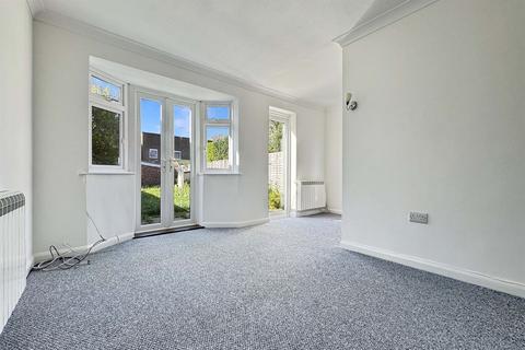 undefined, 3 bedroom Semi Detached House in Tangmere