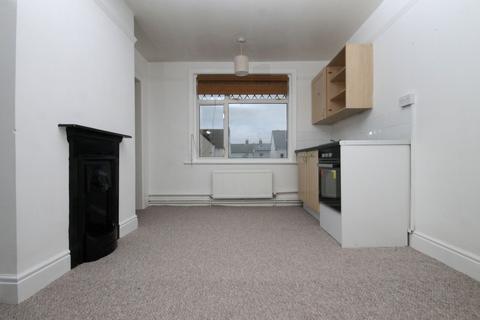 Studio to rent, Chichester