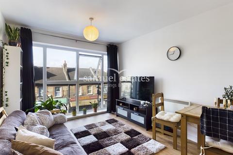 2 bedroom flat to rent, High Street, Colliers Wood, SW19