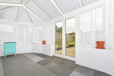 4 bedroom chalet for sale, Sutton Road, Maidstone, Kent