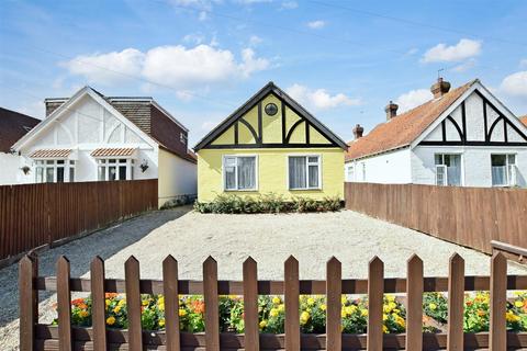 4 bedroom chalet for sale, Sutton Road, Maidstone, Kent