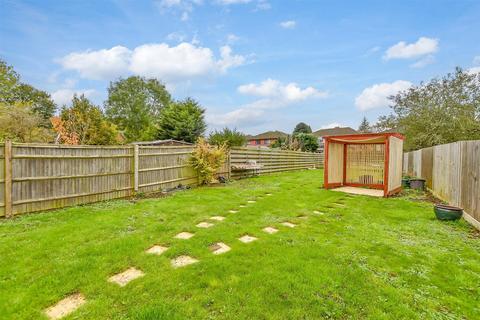 4 bedroom chalet for sale, Sutton Road, Maidstone, Kent