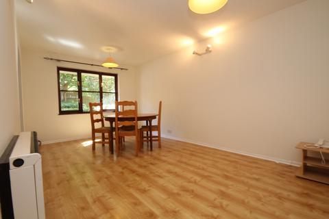 1 bedroom apartment to rent, Stonefield Park Maidenhead Berkshire