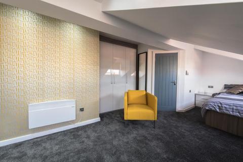 2 bedroom flat to rent, Blenheim Terrace, Leeds