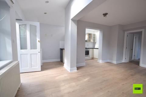 1 bedroom maisonette to rent, Haydons Road, London SW19