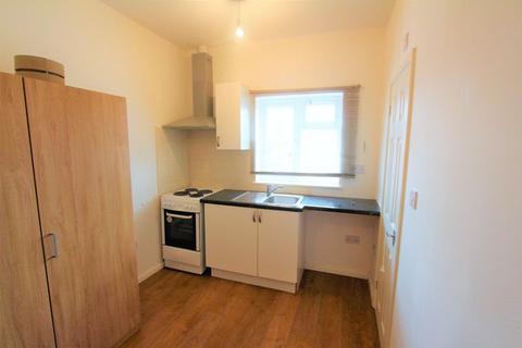 Studio to rent, High Road, Finchley N12 *Inclusive of all bills*