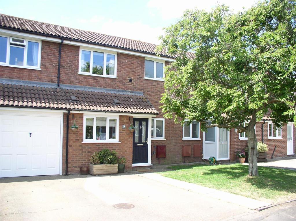 Russet Close, Hersham, WaltonOnThames 3 bed terraced house £475,000