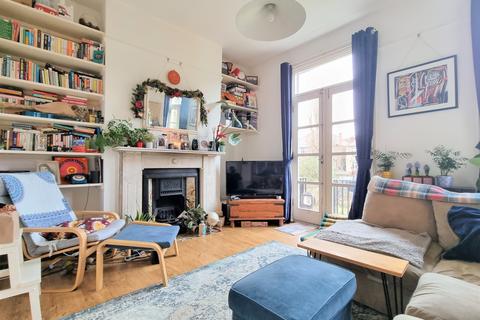 2 bedroom flat to rent, Devonshire Road,  Honor Oak, SE23