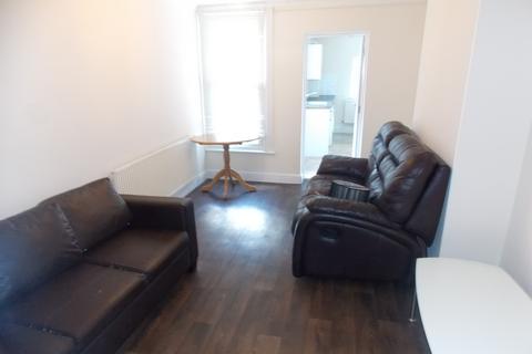 5 bedroom house to rent, Antil Road, Bow E3