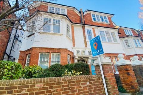 Studio to rent, 14 Meads Street, Eastbourne, East Sussex BN20