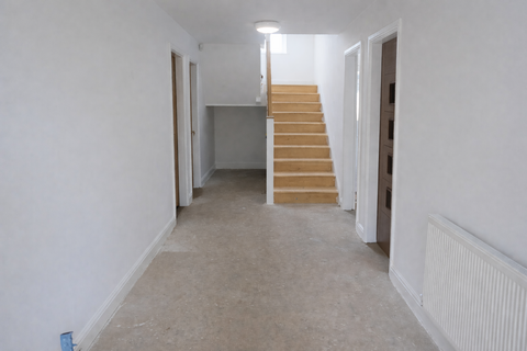 undefined, Stoughton Drive South, Leicester, LE2