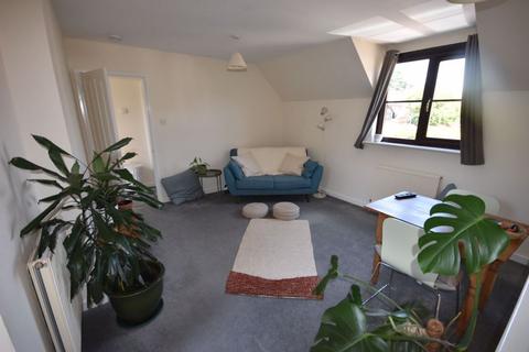 2 bedroom house to rent, Hutchings Mead, Exeter