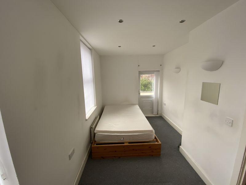 Double Bedroom to