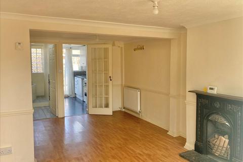 undefined, Chertsey Road, Feltham, TW13