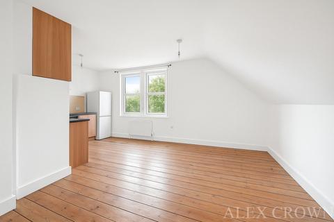 1 bedroom flat to rent, Upper Tollington Park, Finsbury Park