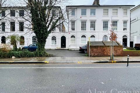 2 bedroom flat to rent, Liverpool Road, Highbury & Islington