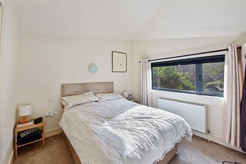 1 bedroom detached house to rent, Carmelo Mews, London, E1