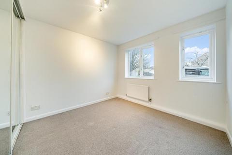 2 bedroom apartment to rent, Maidenhead,  Berkshire,  SL6