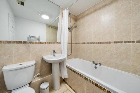 2 bedroom apartment to rent, Maidenhead,  Berkshire,  SL6