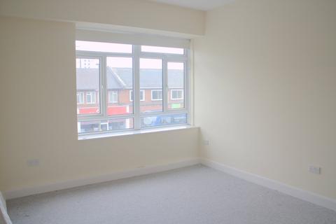 2 bedroom flat to rent, London Road, Southampton SO15