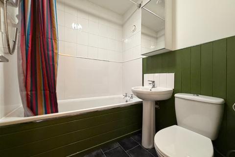 undefined, Kilnside Road, Paisley, Renfrewshire, PA1
