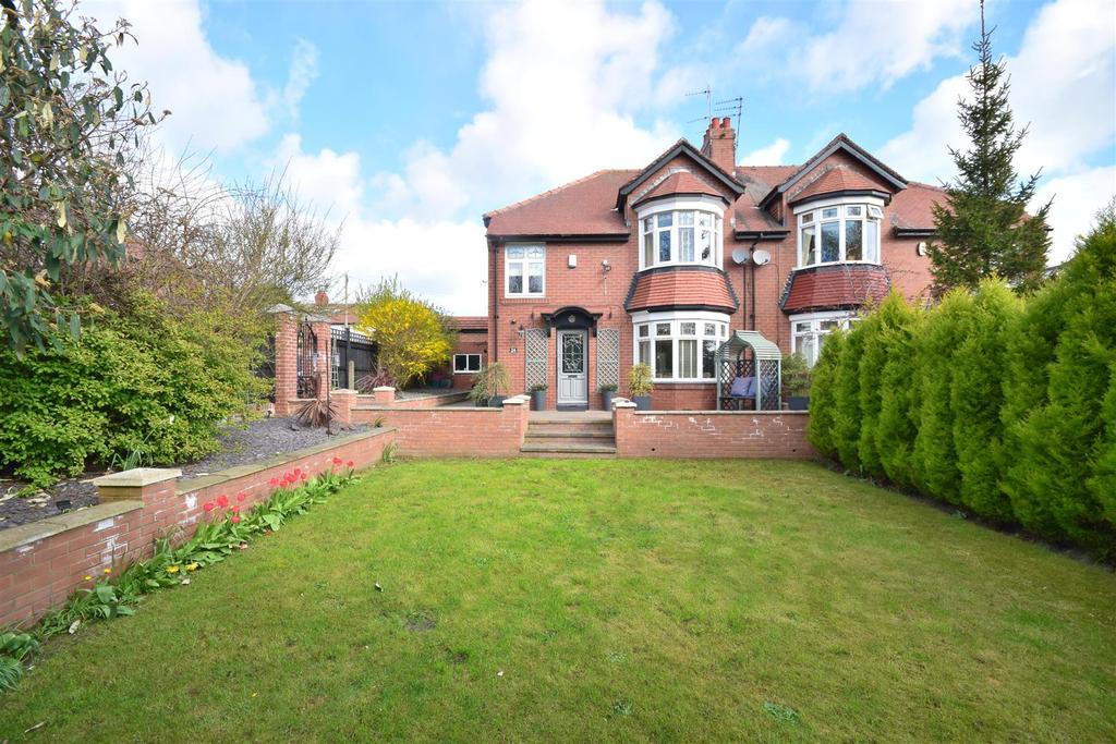 Barnes View, Sunderland 3 bed semidetached house £339,995