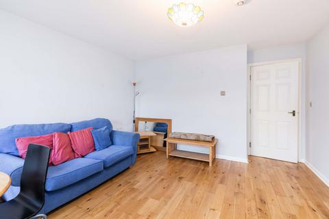 2 bedroom flat to rent, 0/1, 52 Hopehill Road, North Woodside, Glasgow, G20 7JP