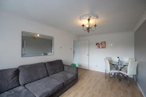 undefined, Village Close, Hoddesdon EN11