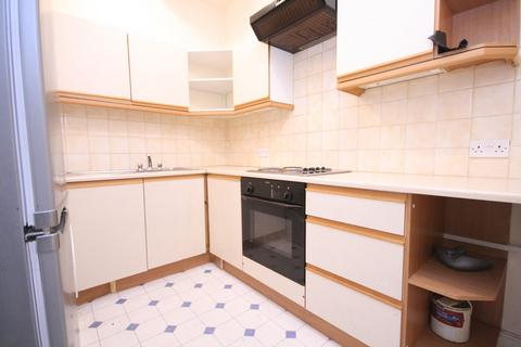 2 bedroom flat to rent, Upper Street, Islington
