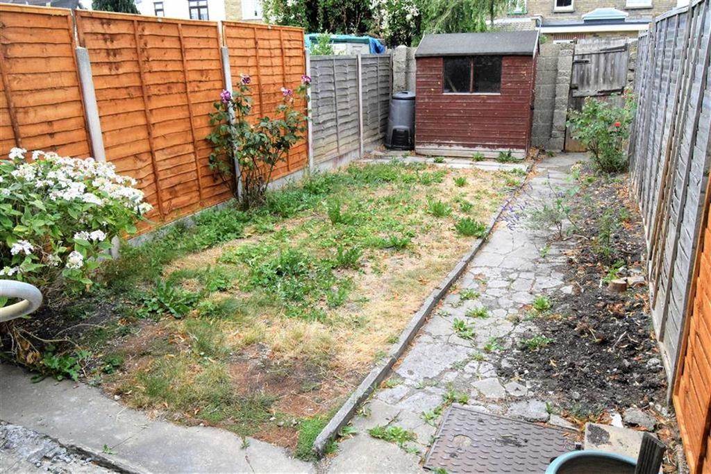 Imperial Road, Gillingham 3 bed terraced house £160,000