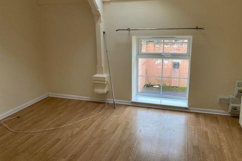 Studio to rent, Gresham Street, Lincoln