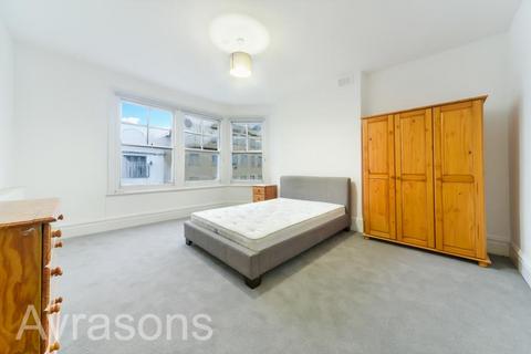 4 bedroom flat to rent, ARISTOTLE ROAD, CLAPHAM