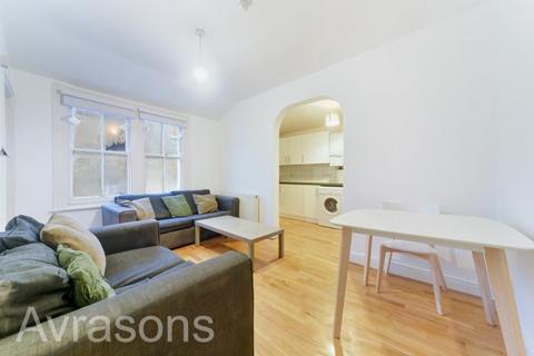 4 bedroom flat to rent, ARISTOTLE ROAD, CLAPHAM