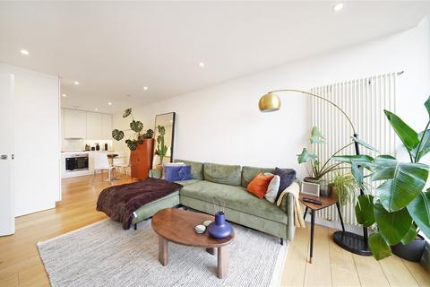 2 bedroom flat to rent, Plumbers Row, Whitechapel, London, E1