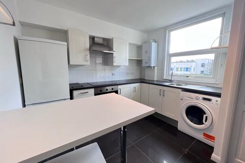1 bedroom apartment to rent, Selsdon Road, South Croydon
