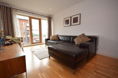 2 bedroom apartment to rent, Mazarin House, Bury BL9