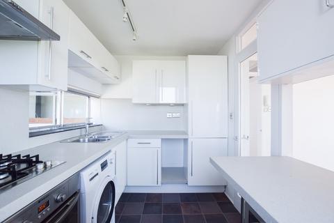 2 bedroom apartment to rent, The Towers, Lower Mortlake Road, Richmond