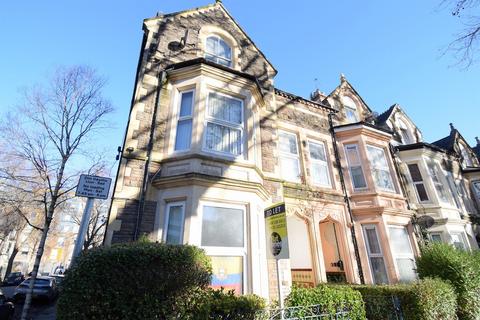 undefined, Howard Gardens, Cardiff