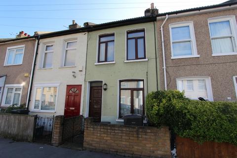 2 bedroom terraced house to rent, Westfield Road, Croydon, CR0