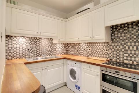 2 bedroom apartment to rent, Spital Square, London E1