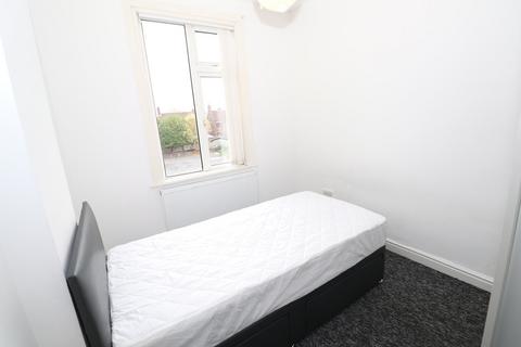 undefined, Room  4 En-suite @ 95 Catherine Street, Crewe, CW2