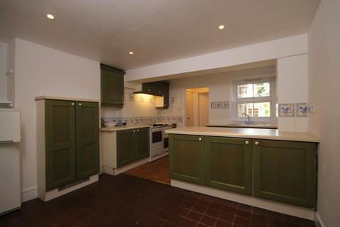2 bedroom terraced house to rent, 2 bedroom Terraced House in Chichester