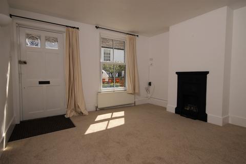 2 bedroom terraced house to rent, 2 bedroom Terraced House in Chichester